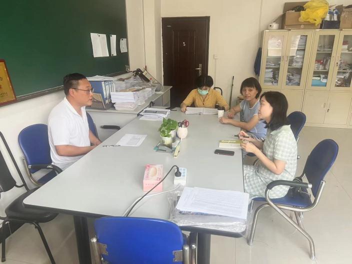 641849c0601928a92d752105a86d592